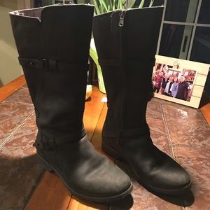 Tall black teva boots